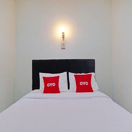 Capital O 90407 Wisma Bahtera Hotel Cirebon Exterior foto